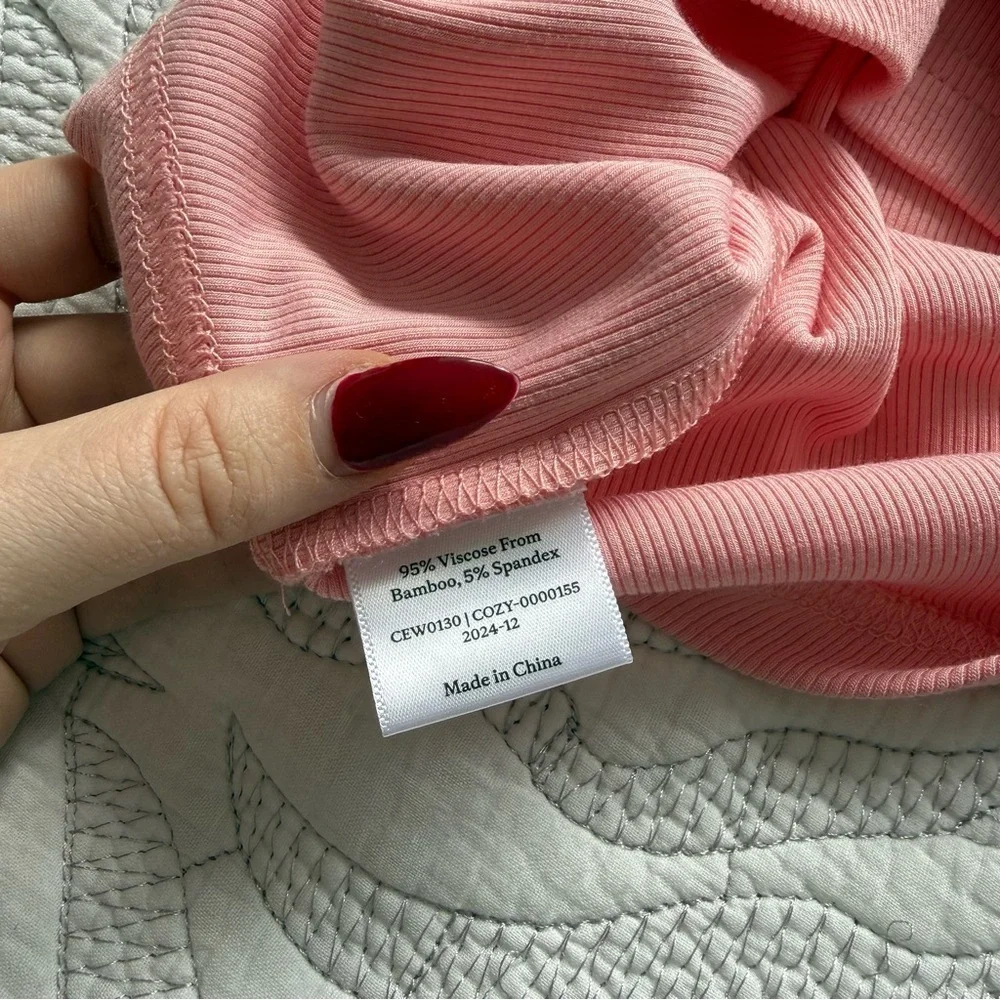 NWT - Cozy Earth - Bamboo Rib-Knit Classic Short Sleeve Pajama Top - Tulip